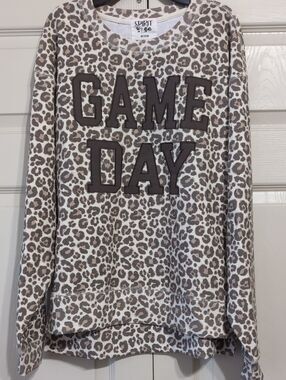 Spirit Leopard Print "GAME DAY" Pullover in Cream and Brown